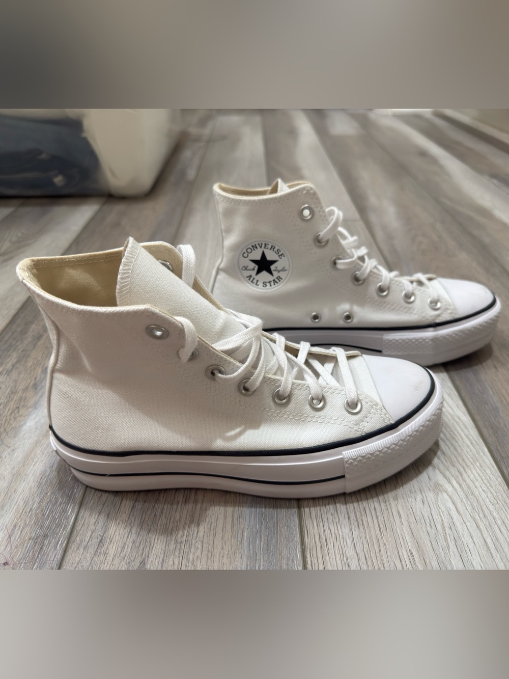 Chunky Converse high tops platform